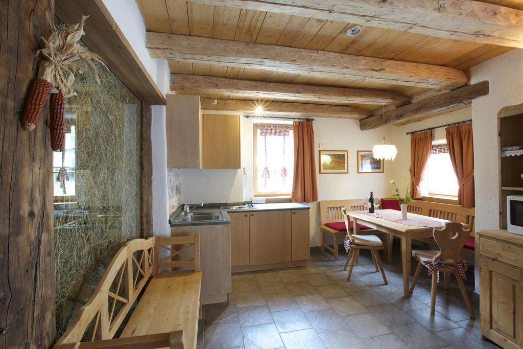Bed and Breakfast Maso Franceschella Карано Экстерьер фото